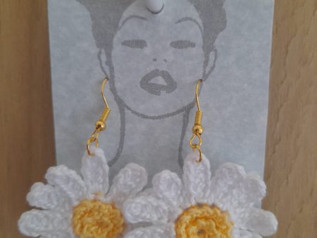 White Cosmos Crochet Earrings Fashion